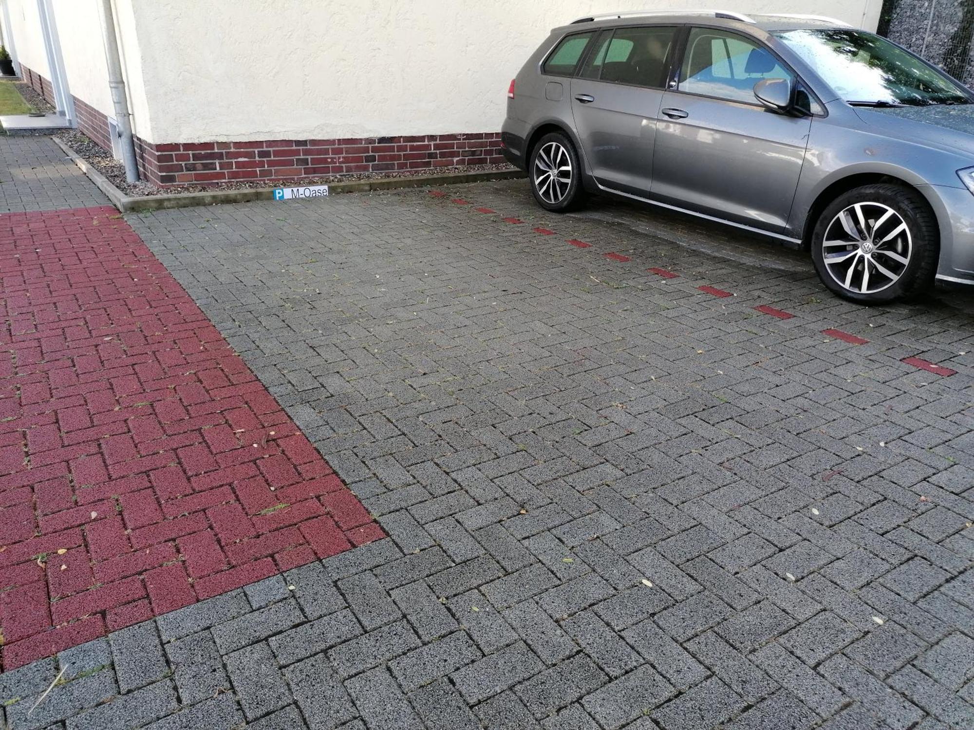 M-oase Business Design I Kueche I Parkplatz I Netflix Braunschweig